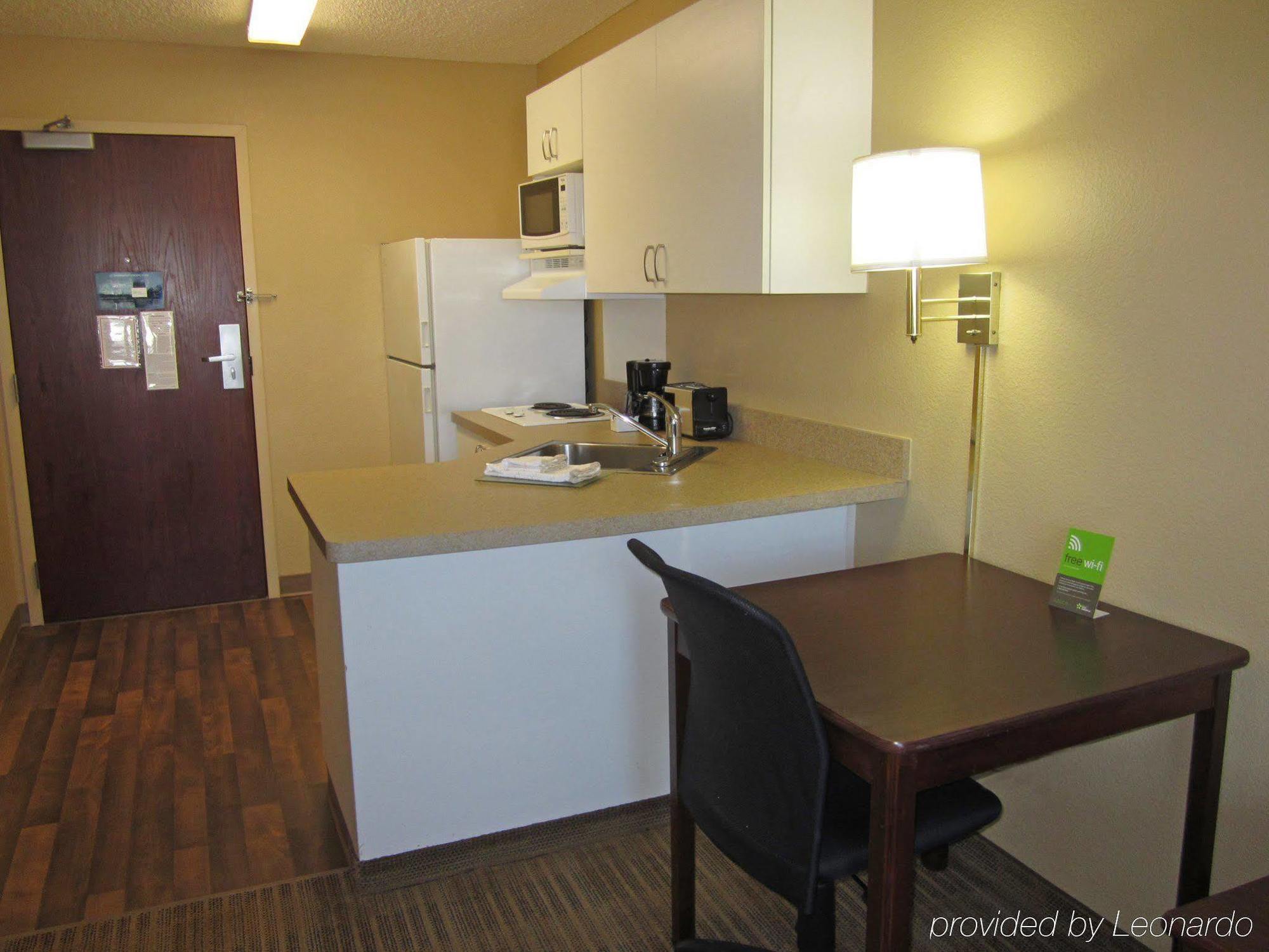 Extended Stay America Suites - Los Angeles - Lax Airport Bagian luar foto